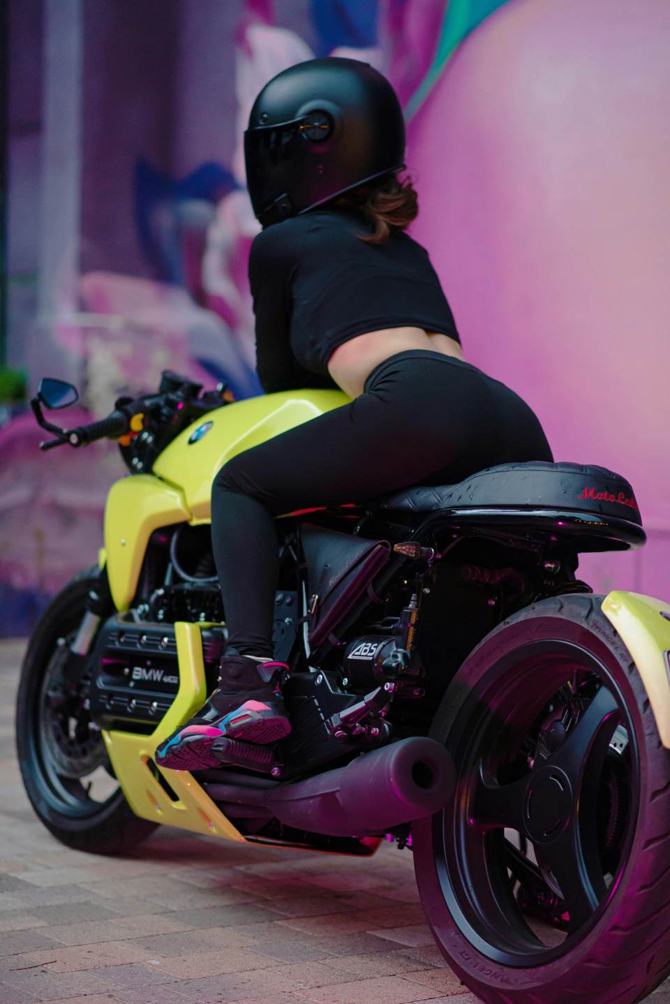 motorcycle phone 4016x6016 wallpaper