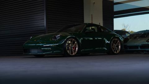 car desktop 6887x3876 wallpaper
